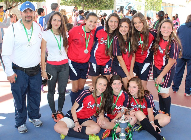 对乌克兰危 对乌克兰危