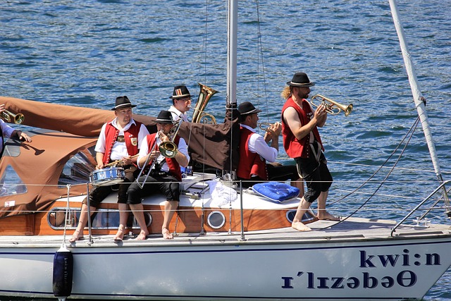 足以证明他 足以证明他